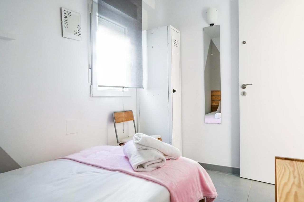 ולנסיה Torres De Serrano Apartment מראה חיצוני תמונה