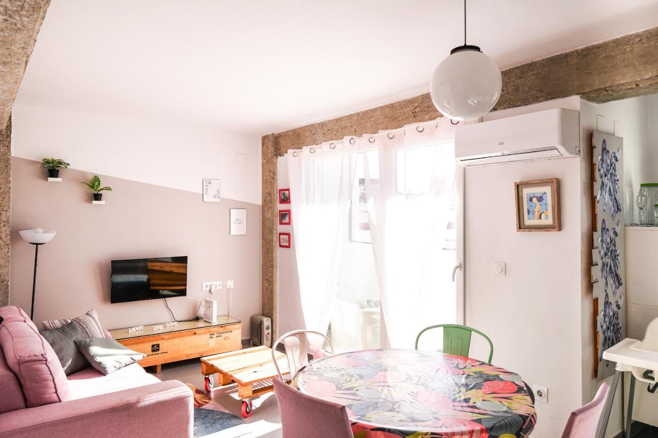 ולנסיה Torres De Serrano Apartment מראה חיצוני תמונה